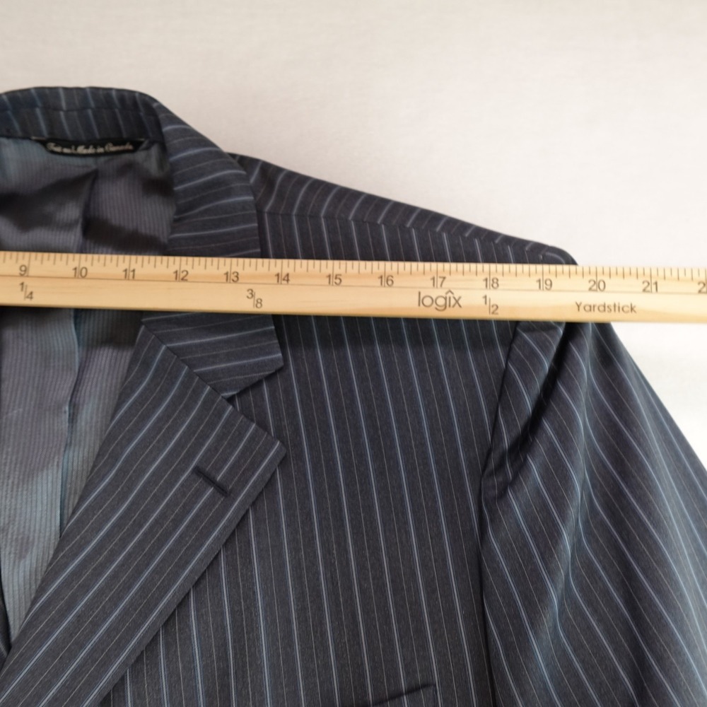 Jack Victor Blazer Mens 44R 100% Wool Blue Vitale CT Pinstripe Three Button Flaw - Picture 13 of 16
